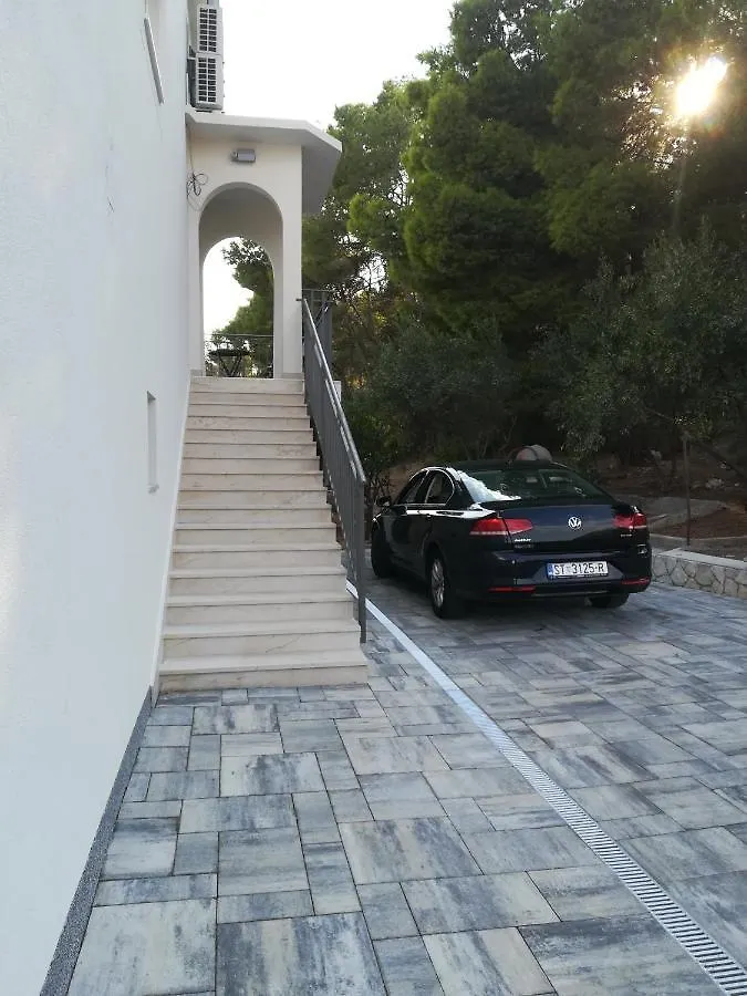 Aniva - 50 M From The Sea Apartment Trogir