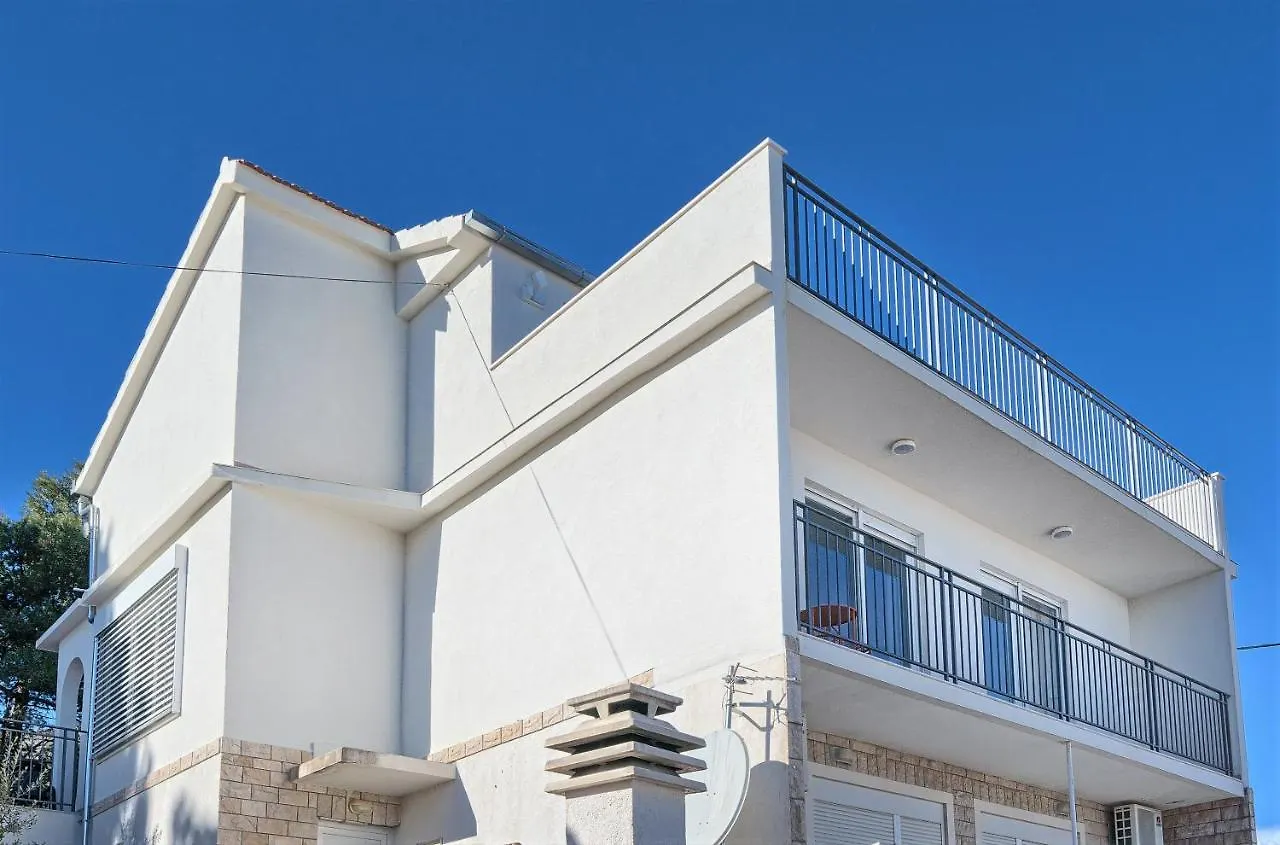 Aniva - 50 M From The Sea Apartment Trogir 0*,