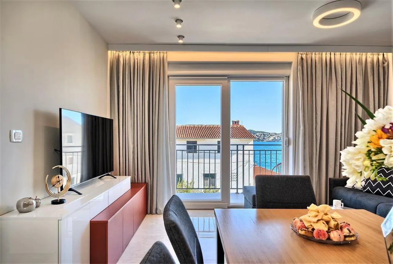 Aniva - 50 M From The Sea Apartment Trogir
