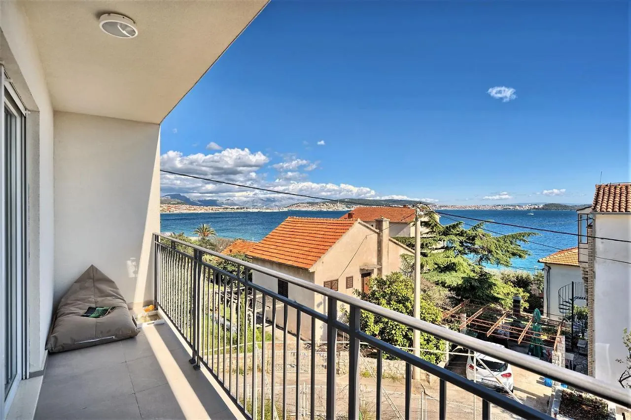 Aniva - 50 M From The Sea Apartment Trogir 0*,  Croatia