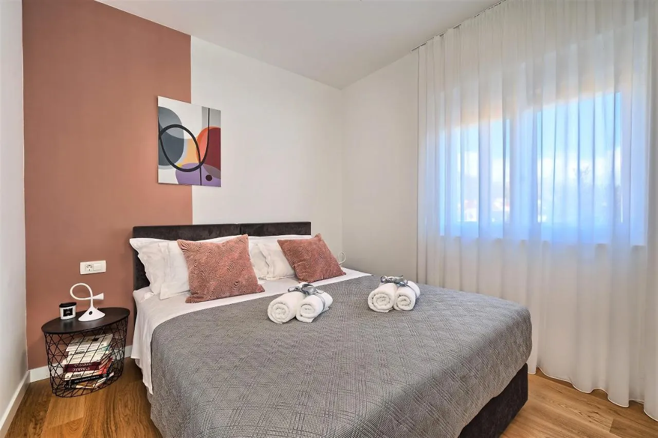 Aniva - 50 M From The Sea Apartment Trogir Croatia
