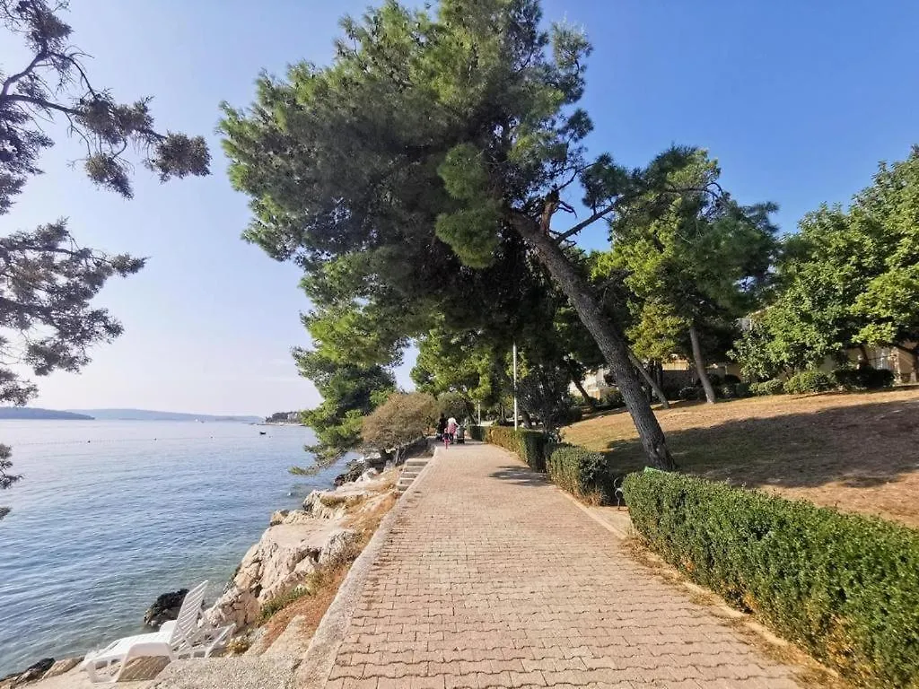 Aniva - 50 M From The Sea Apartment Trogir